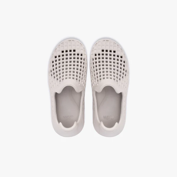 LUSSO CLOUD: SCENARIO KIDS SLIP-ON - COFFEE