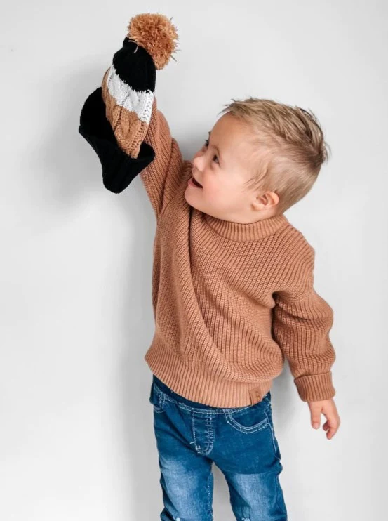 LITTLE BIPSY: CHUNKY KNIT SWEATER - NUTMEG