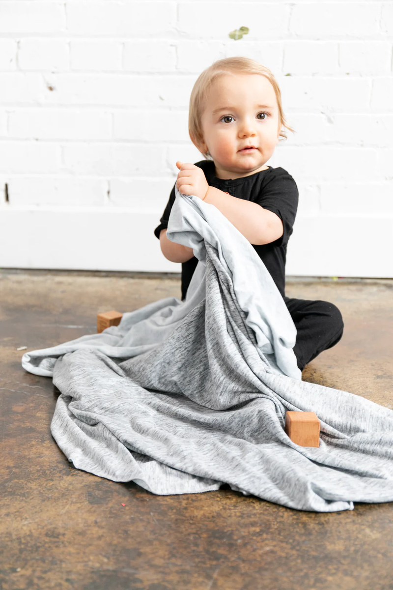 COPPER PEARL: ASHER KNIT SWADDLE BLANKET