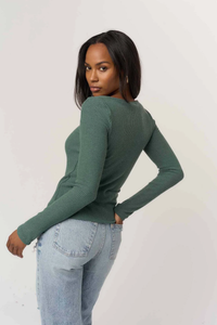 PROJECT SOCIAL T: ALEJANDRA NOTCH NECK COZY RIB LONGSLEEVE - DEEP GREEN