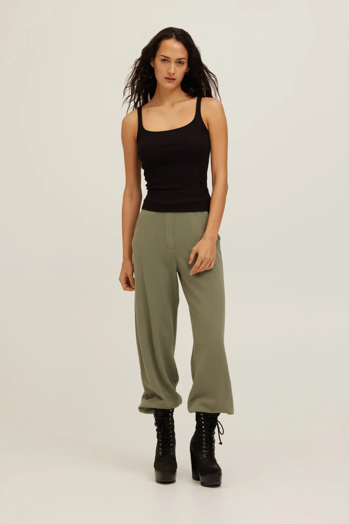 PROJECT SOCIAL T: OLSEN SCOOP NECK RIB TANK - BLACK