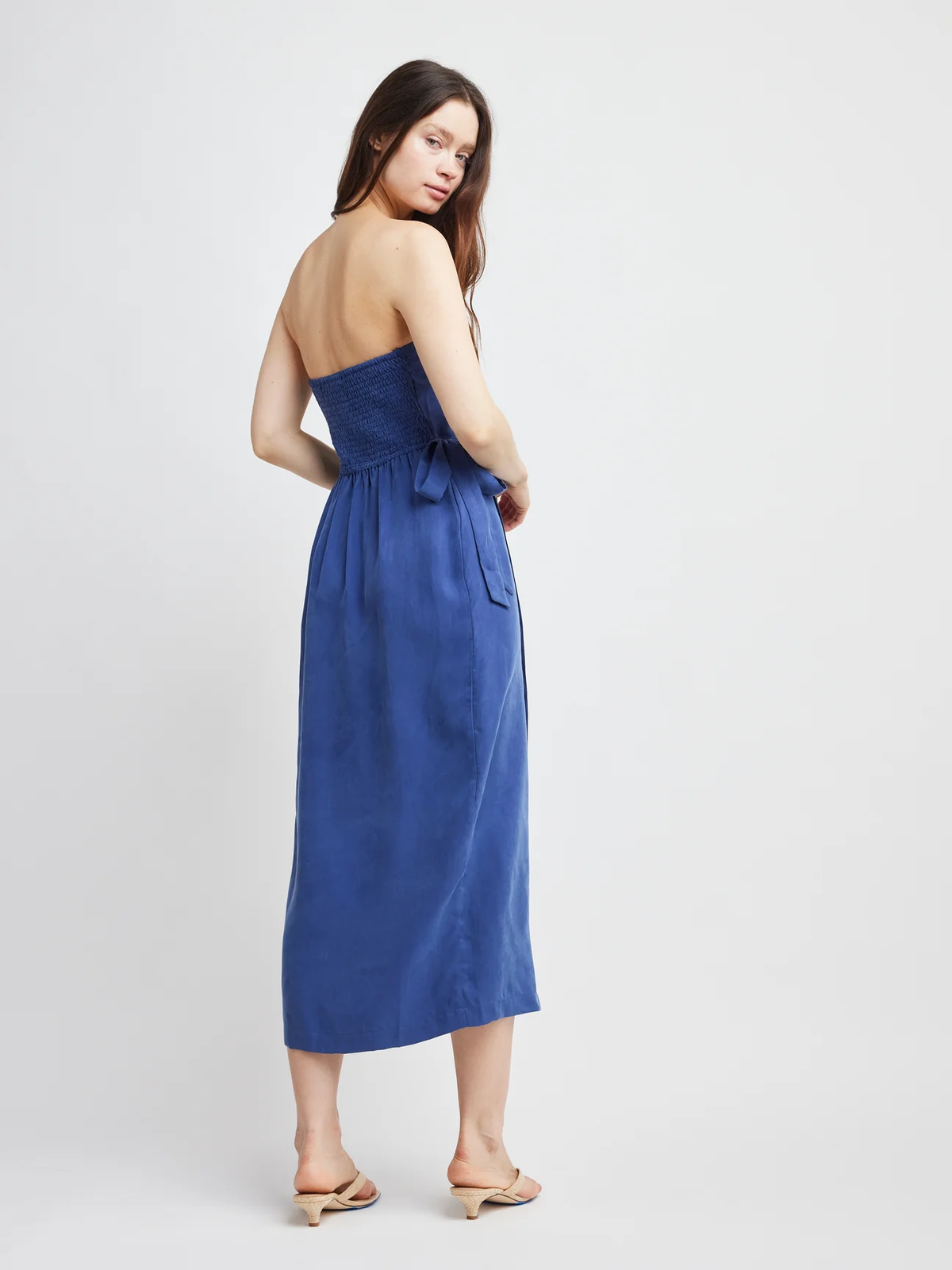 SELF CONTRAST: ROBYN STRAPLESS WRAP DRESS - BLUE CUPRO