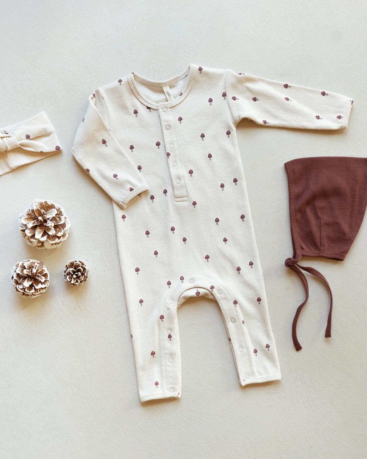 QUINCY MAE: RIBBED BABY JUMPSUIT || MUSHROOMS