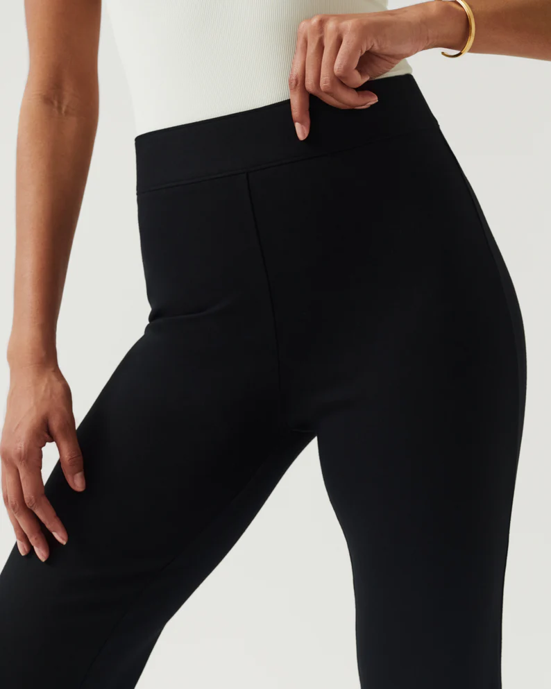 SPANX: THE PERFECT PANT, SPLIT HEM - CLASSIC BLACK