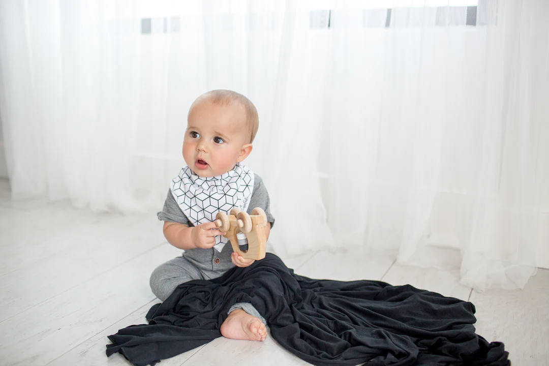 COPPER PEARL: MIDNIGHT KNIT SWADDLE BLANKET