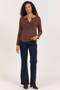 DEAR JOHN: EDIE LONG SLEEVE TEE WASHED CAPPUCCINO
