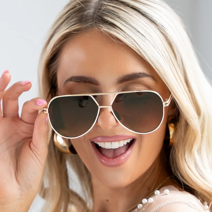 TOPFOXX: UNTANGLED X EMILY - TANGLE FREE - BROWN AVIATOR SUNGLASSES