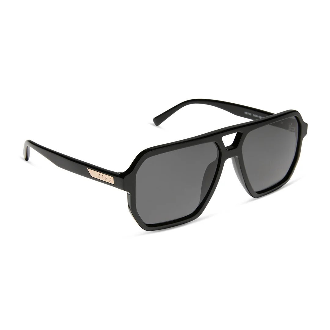DIFF EYEWEAR: CAMERON - BLACK + GREY POLARIZED