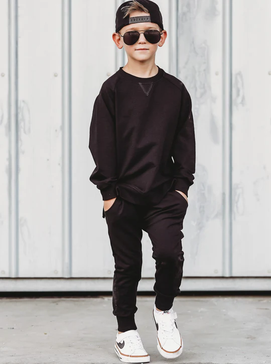 LITTLE BIPSY: PULLOVER - BLACK