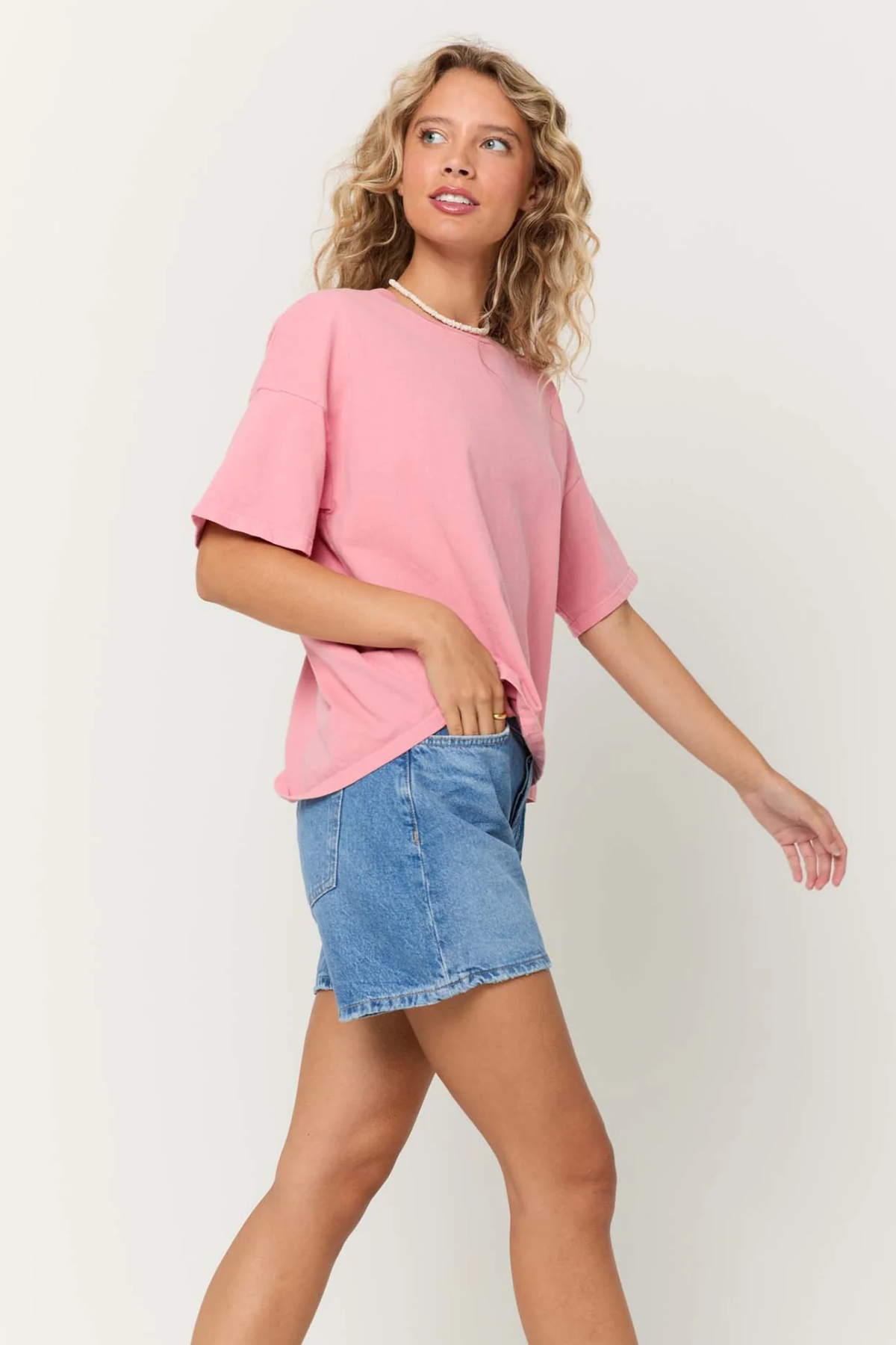 PROJECT SOCIAL T: SUAREZ BOXY TEE - SW FLAMINGO