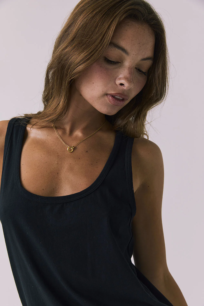 CHASER: GLORIA BLACK TANK TOP