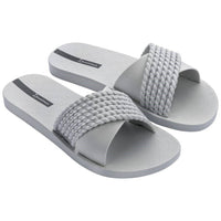 IPANEMA: STREET II SLIDE SANDAL - GREY