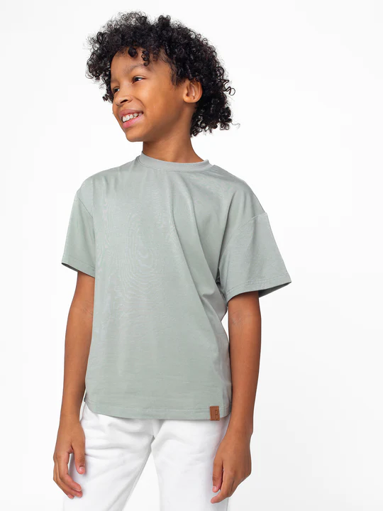 LITTLE BIPSY: OVERSIZED BAMBOO TEE - FERN