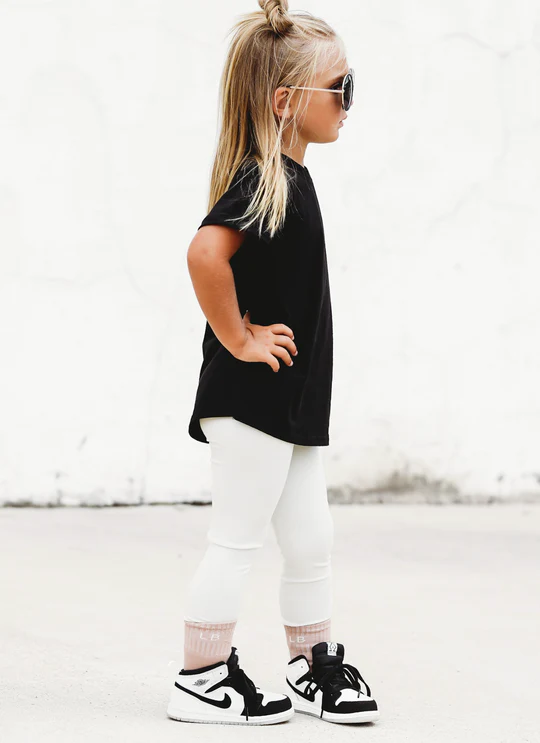 LITTLE BIPSY: BASIC TEE - BLACK