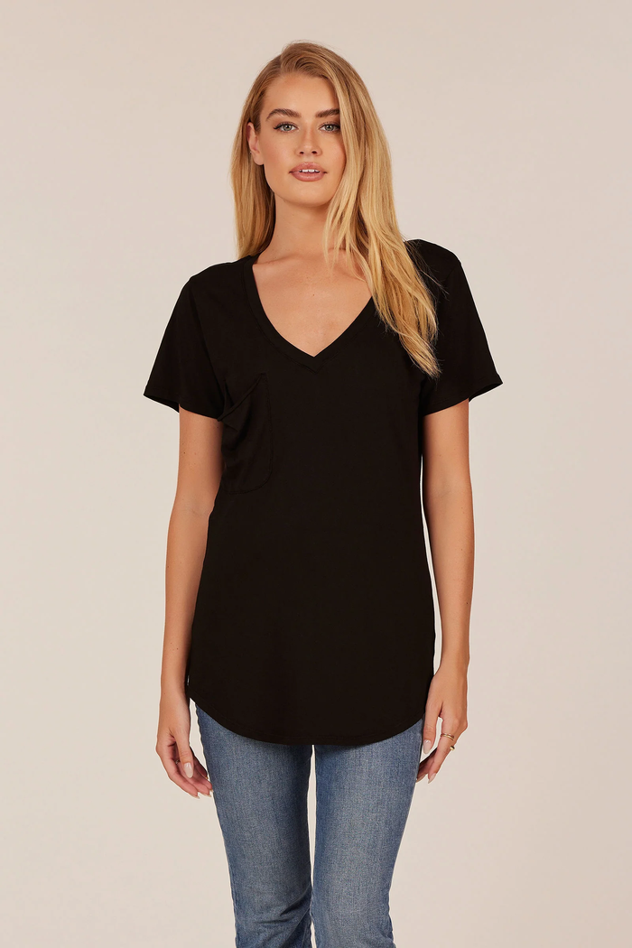 BOBI: BOYFRIEND V-NECK POCKET TEE - BLACK