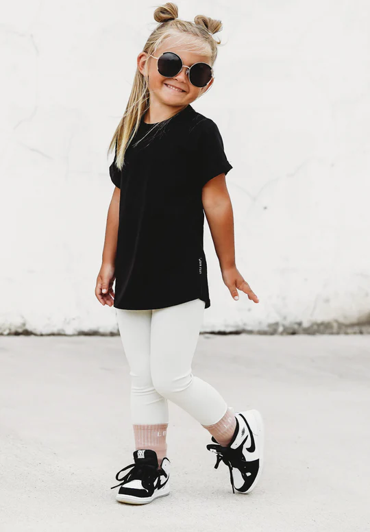 LITTLE BIPSY: BASIC TEE - BLACK