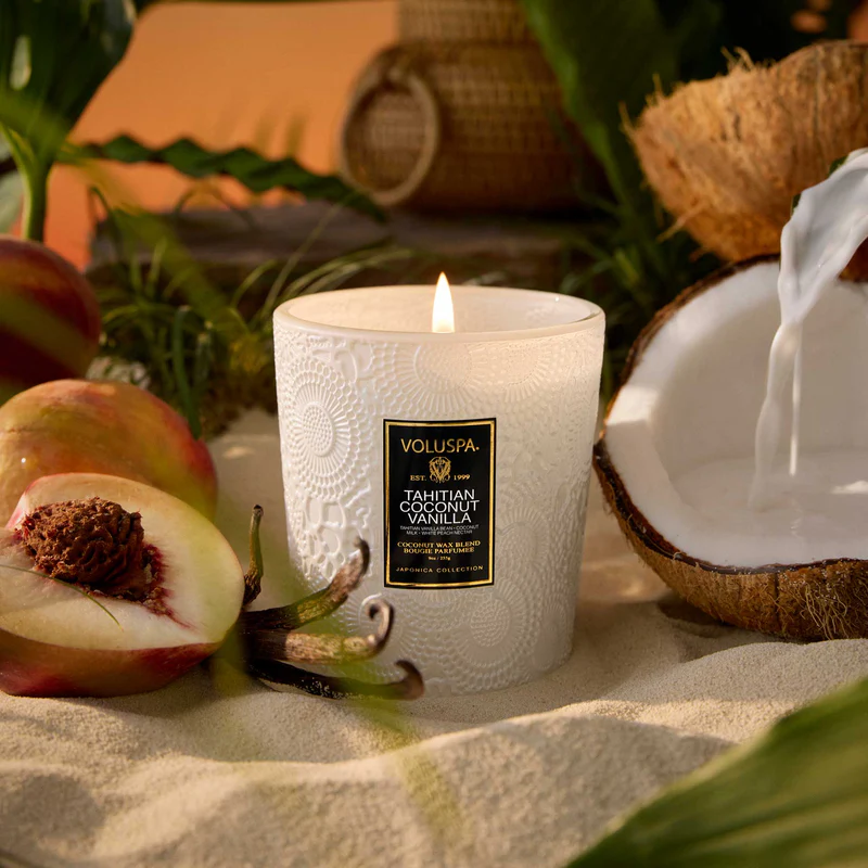 VOLUSPA: TAHITIAN COCONUT VANILLA CLASSIC CANDLE - 9 0Z