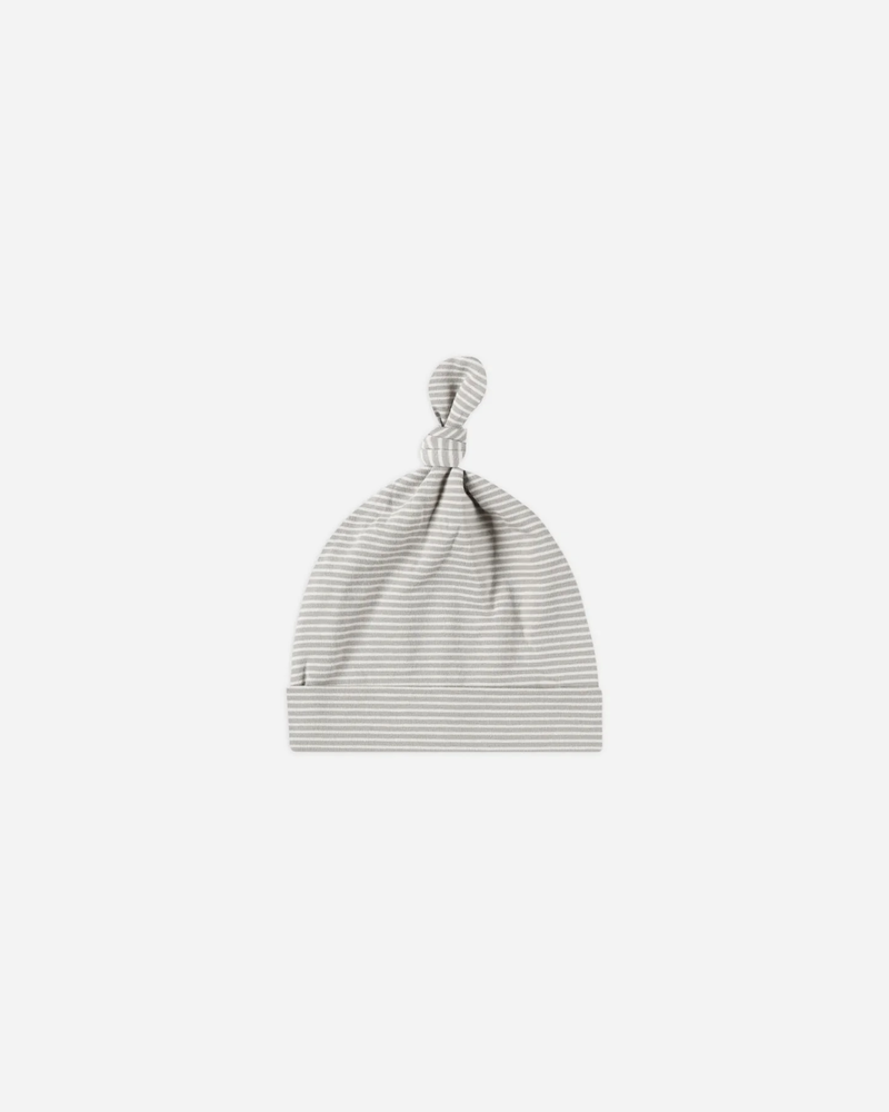 QUINCY MAE: KNOTTED BABY HAT || BLUE MICRO STRIPE