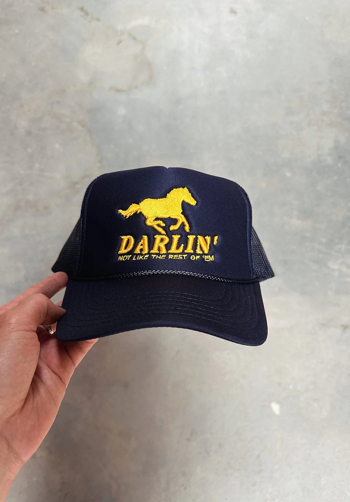 DARLIN’™ NAVY TRUCKER HAT