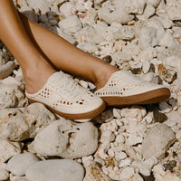 DOLCE VITA: NOTICE SLIDE WOVEN SNEAKERS - OFF WHITE WOVEN STELLA