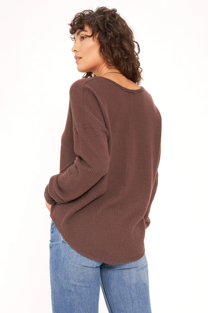 PROJECT SOCIAL T: BORDERLINE COZY THERMAL NOTCH NECK LONG SLEEVE - RICH OAK