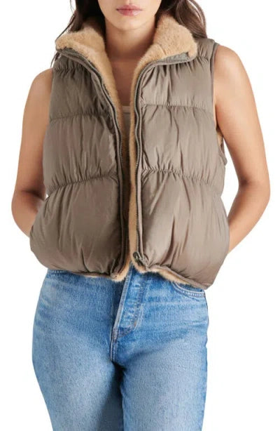 STEVE MADDEN: BRADY REVERSIBLE QUILTED VEST - GREY