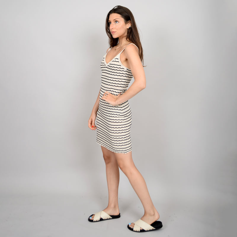 THALIA SLEEVELESS V-NECK DRESS - WHITE BEACH BLACK