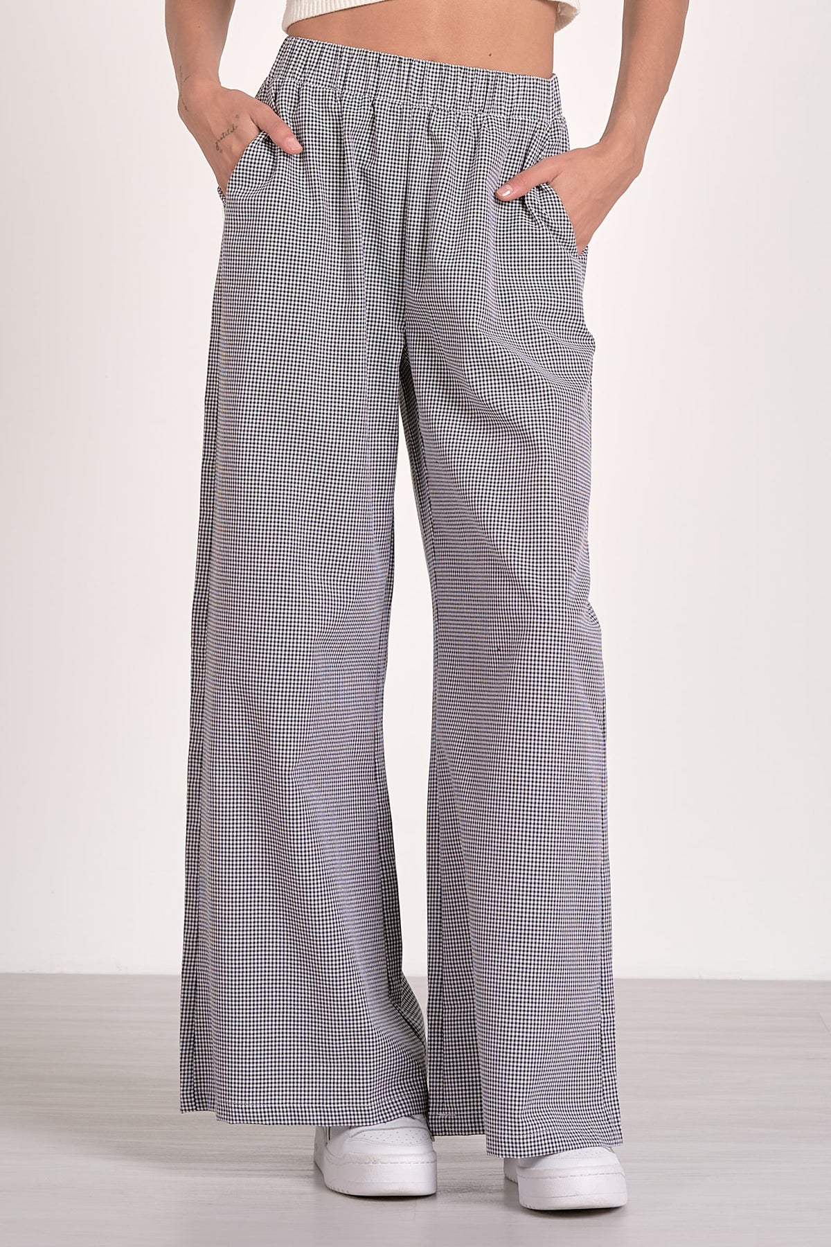 ELAN - ELASTIC WAIST WIDE LEG PANTS - BLACK & WHITE SEERSUCKER