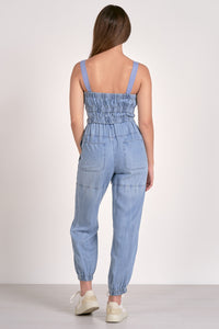 ELAN: SHIRRED CHAMBRAY JUMPSUIT - LIGHT BLUE WASH