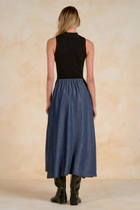 ELAN: MOCK NECK SLEEVELESS MIDI DRESS - BLACK/NAVY