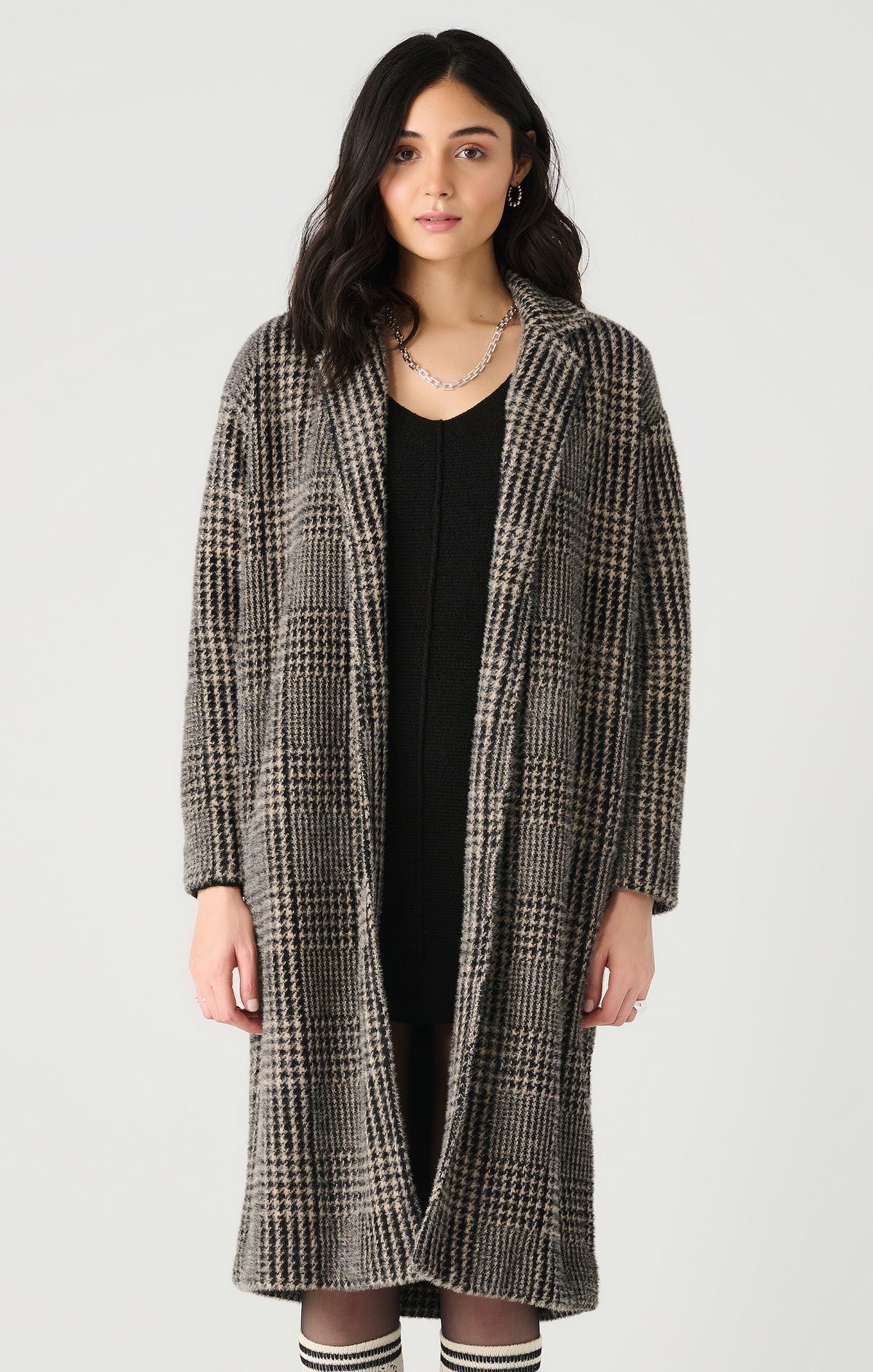 DEX CLOTHING: LONG SLEEVE SOFT KNIT COAT - HOUNDSTOOTH PLAID