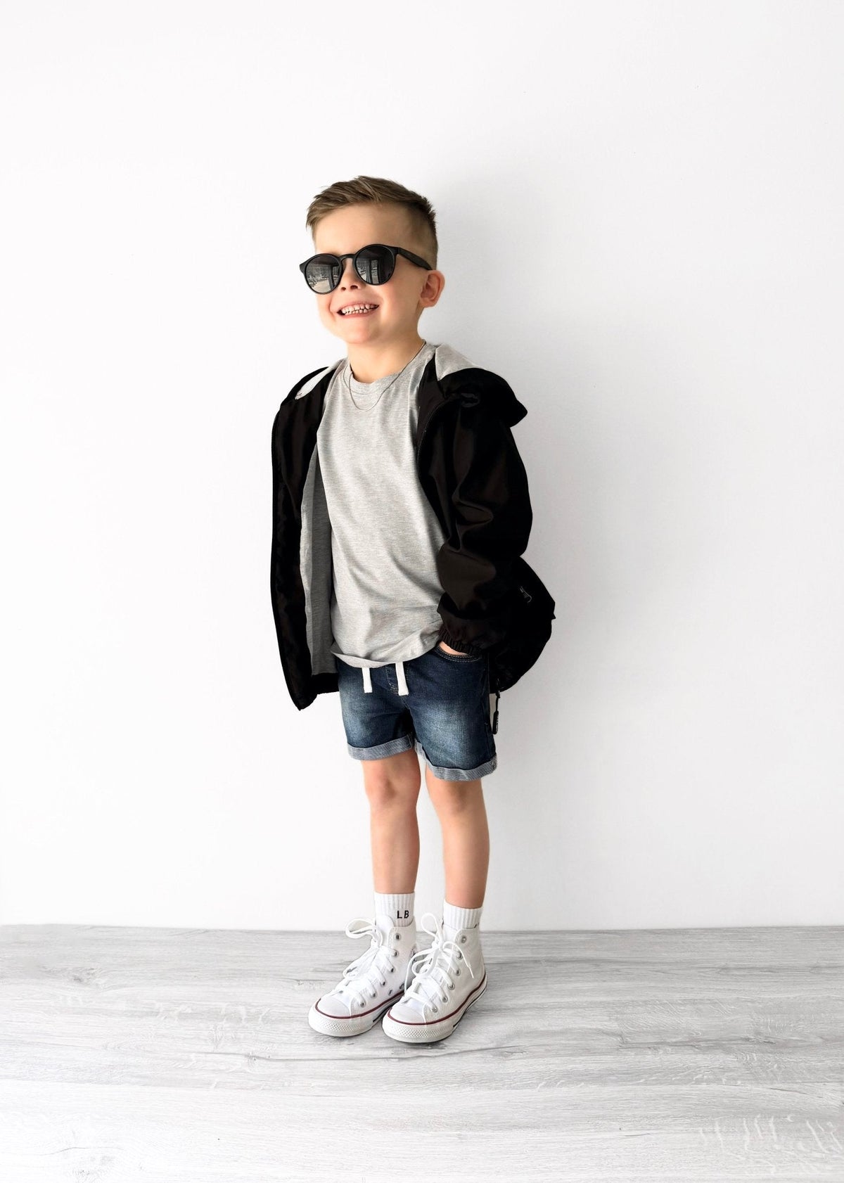 LITTLE BIPSY: WINDBREAKER - BLACK