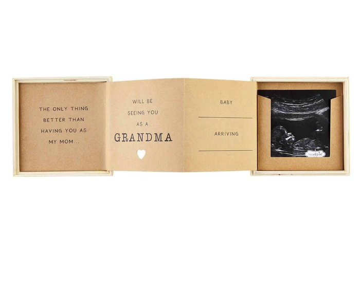 MUD PIE: GRANDMA ANNOUNCEMENT GIFT BOX