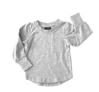 LITTLE BIPSY: LONG SLEEVE GREY POCKET TEE